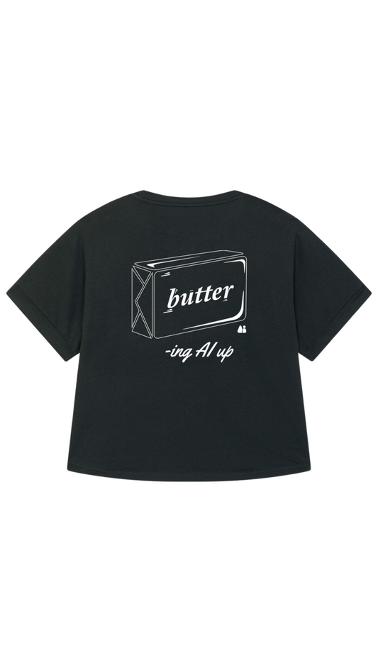 Buttering AI Up – Schwarzes, kurz geschnittenes T-Shirt mit 'Oversized' Passform