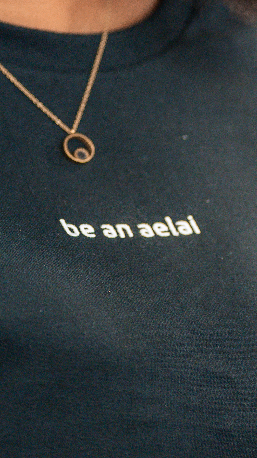 be an aelai – Black Regular Fit T-Shirt